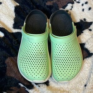 LiteRide Mint Crocs